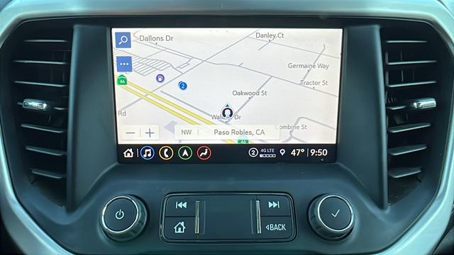 Used 2023 GMC Acadia SLT image 26