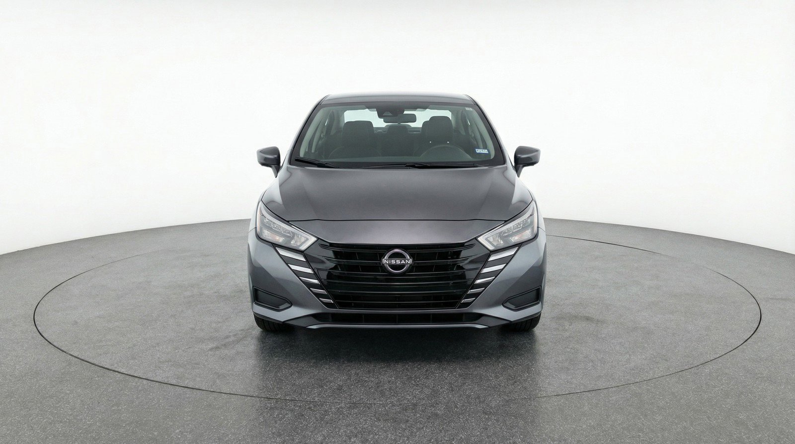 Used 2025 Nissan Versa SV FWD image 2