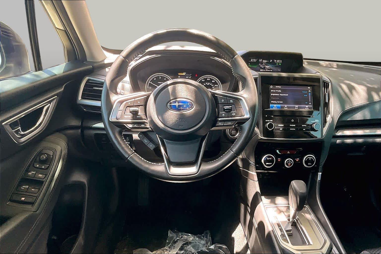 Used 2021 Subaru Forester Premium AWD/4WD image 6