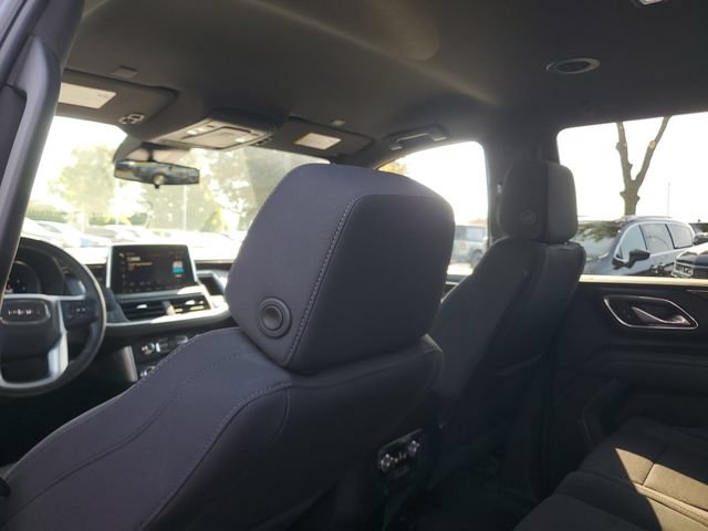 Certified 2023 GMC Yukon SLE w/ Gmc Pro Safety Plus Package AWD/4WD image 10
