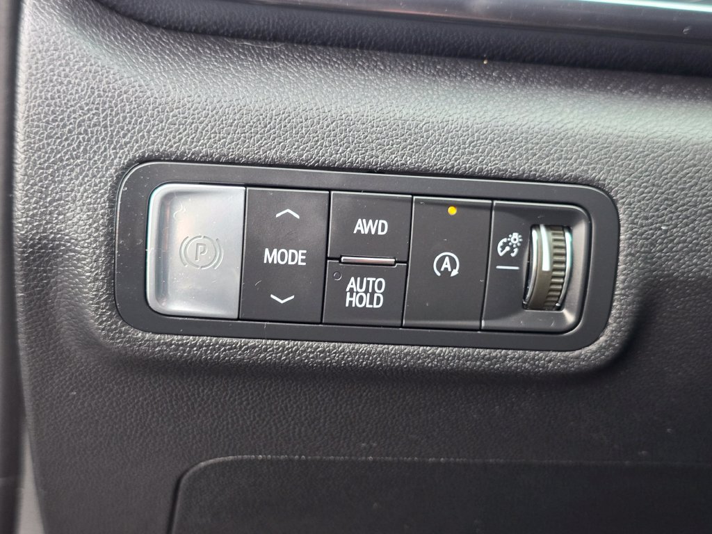 Used 2026 GMC Terrain AT4 AWD/4WD image 19
