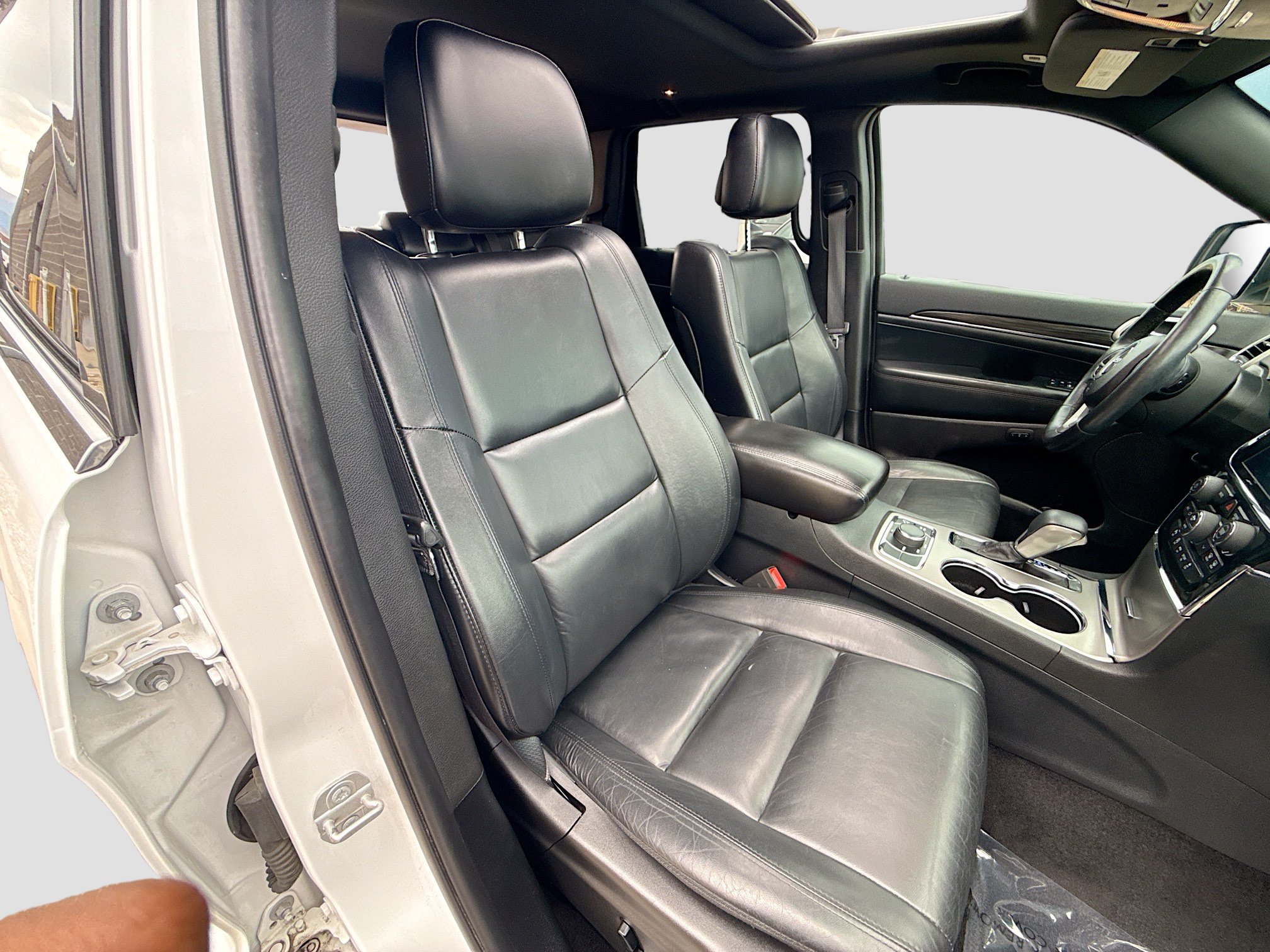 Used 2019 Jeep Grand Cherokee Limited AWD/4WD image 33