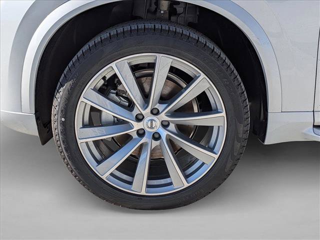 New 2025 Volvo XC90 B5 Core w/ Protection Package Premier AWD/4WD image 11
