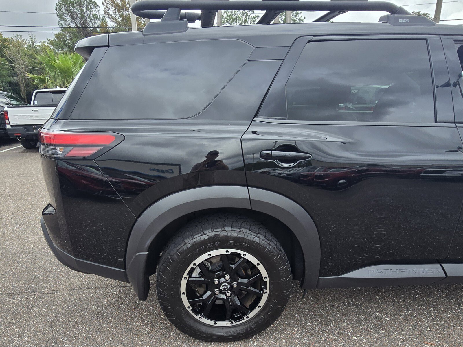 Used 2023 Nissan Pathfinder Rock Creek image 6