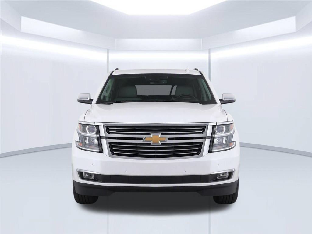 Used 2018 Chevrolet Suburban Premier RWD image 6