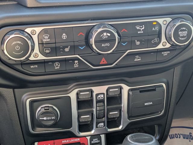 Used 2023 Jeep Gladiator Mojave w/ LED Lighting Group AWD/4WD image 20