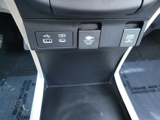 Used 2025 Honda Odyssey Touring image 44