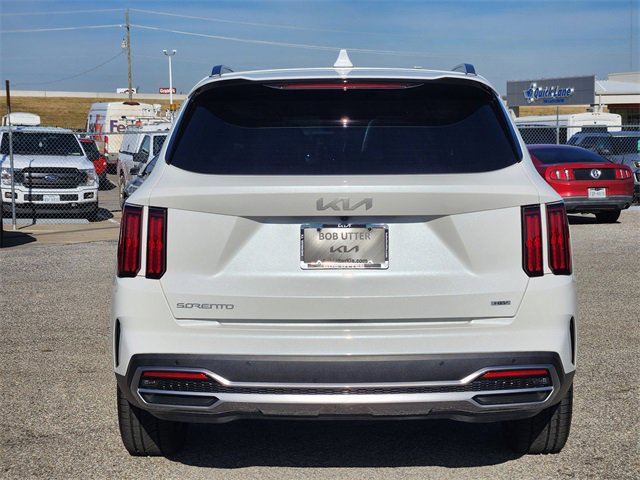 Used 2024 Kia Sorento SX Prestige w/ Panoramic Sunroof Package image 6