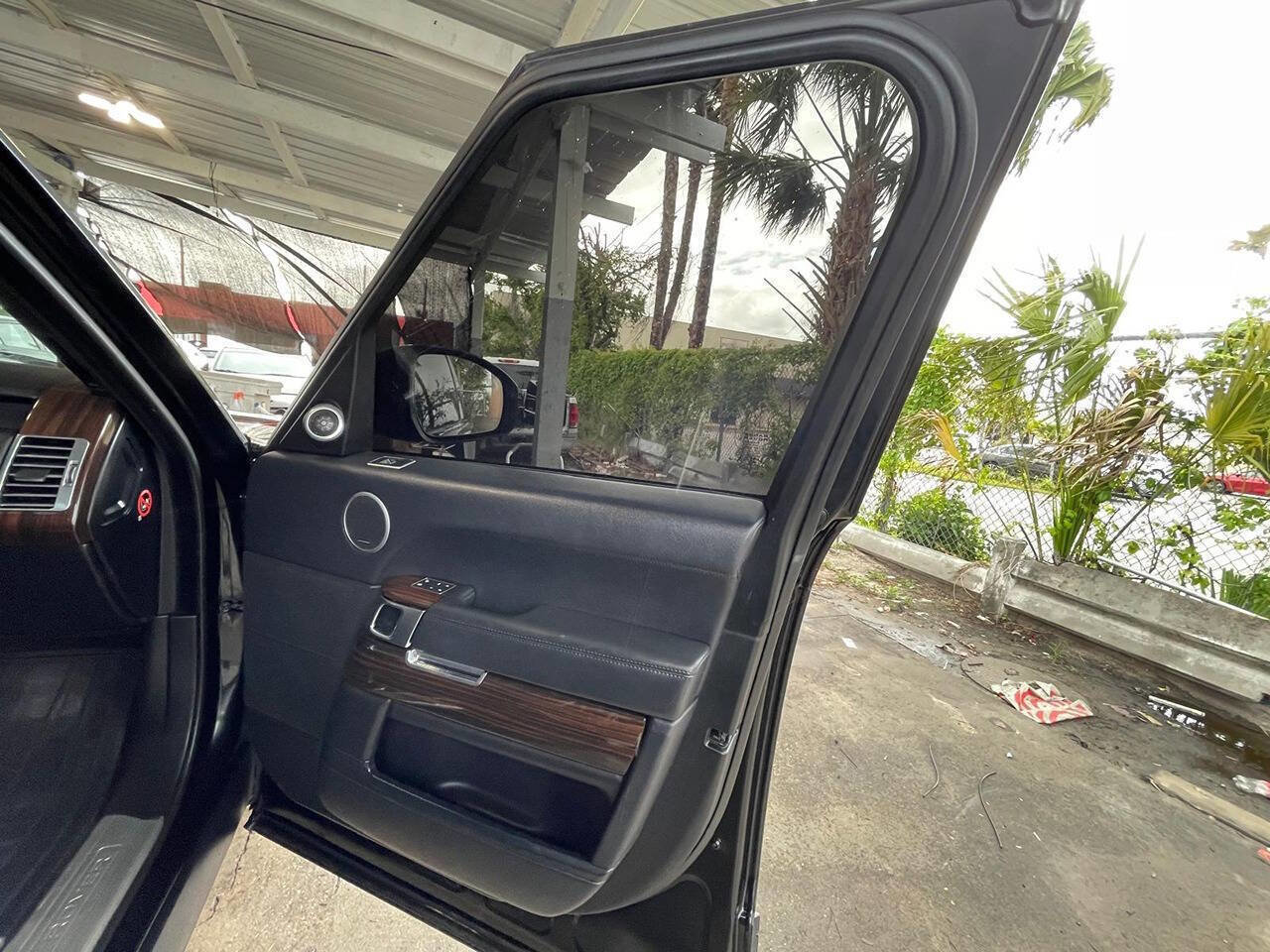 Used 2016 Land Rover Range Rover HSE AWD/4WD image 18