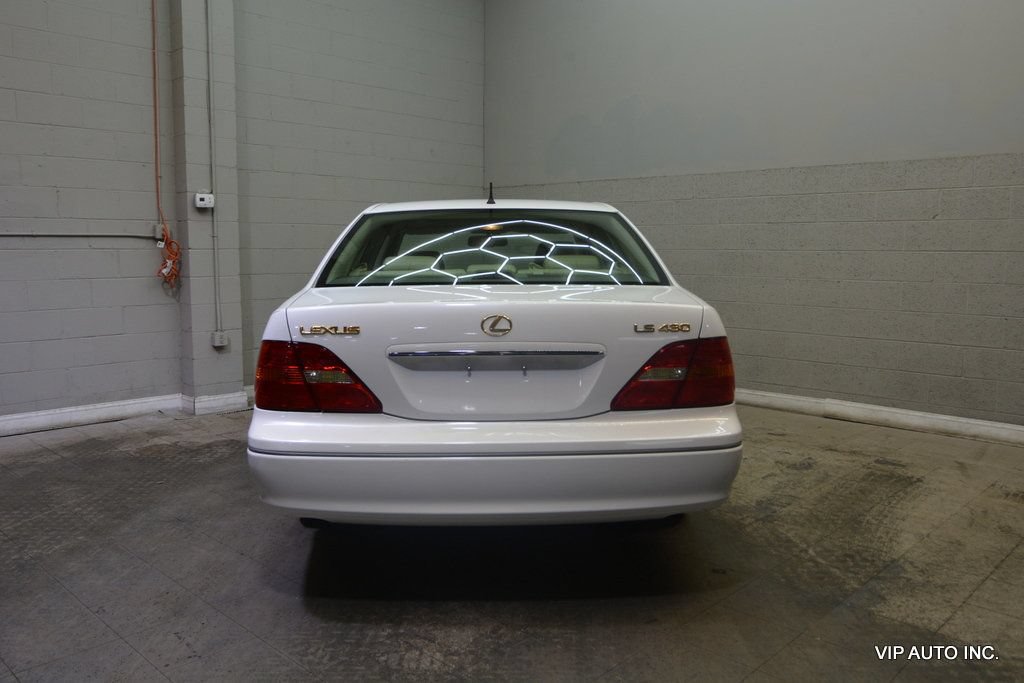 Used 2001 Lexus LS 430 RWD image 5
