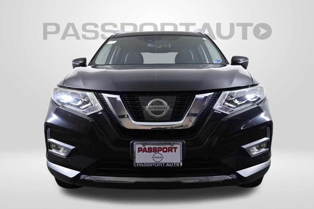 Used 2017 Nissan Rogue SL w/ SL Premium Package AWD/4WD image 2