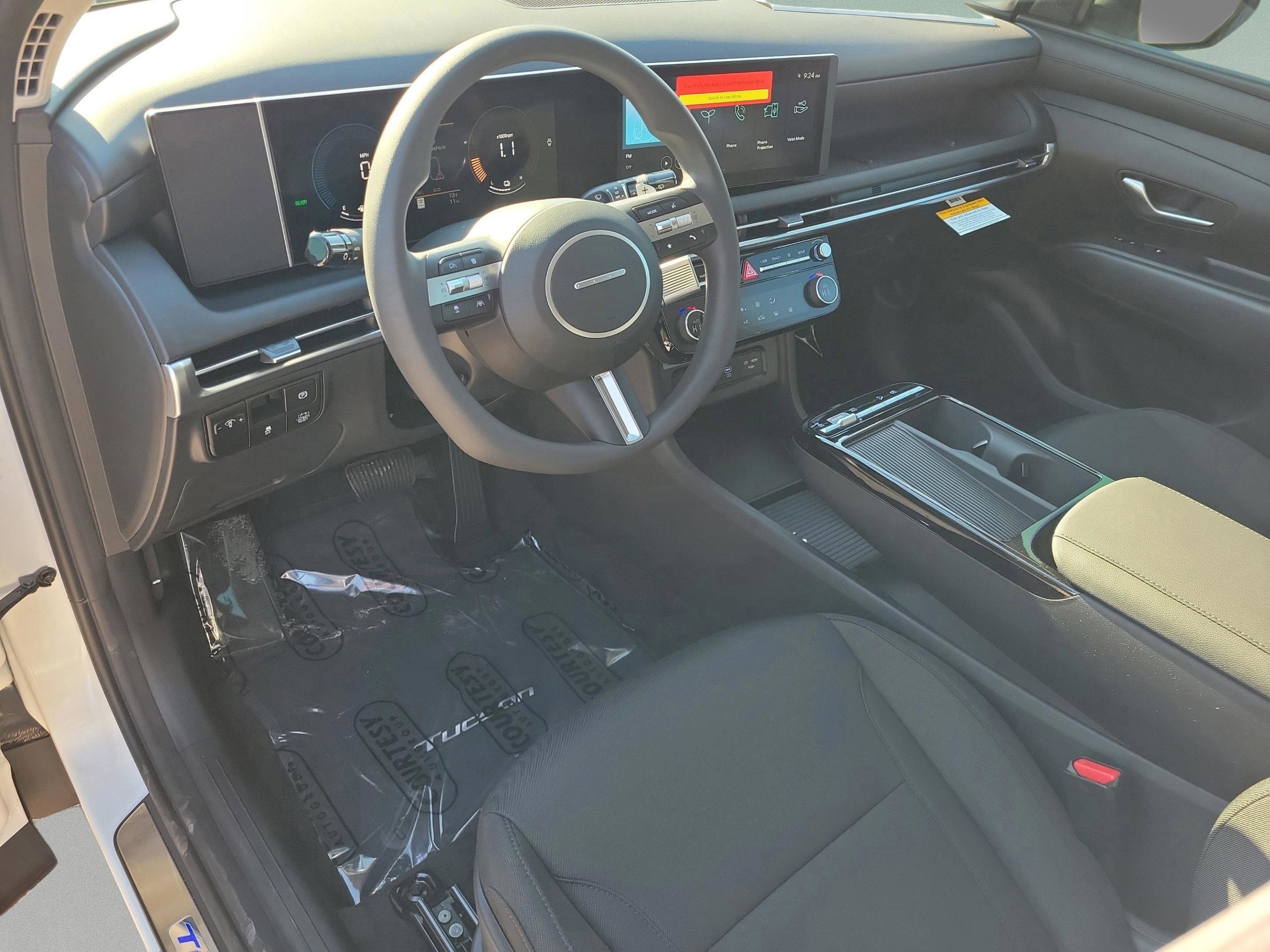 New 2026 Hyundai Tucson Blue SE image 10