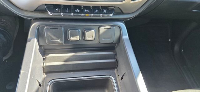 Used 2015 GMC Sierra 3500 Denali w/ Duramax Plus Package image 23