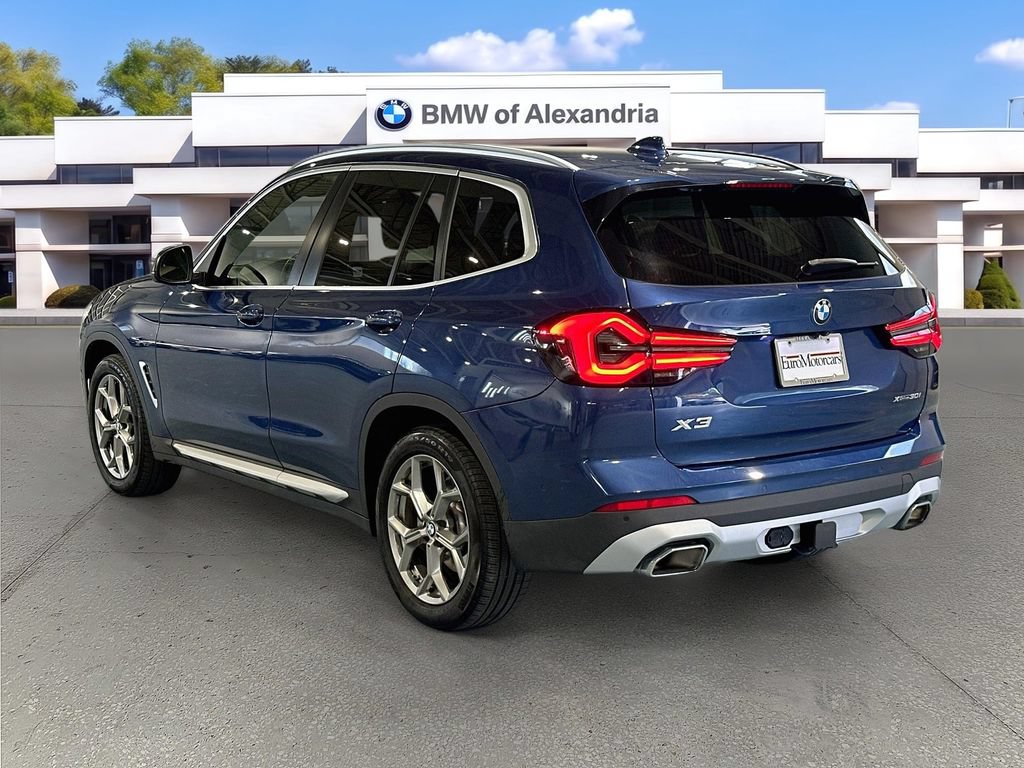 Used 2024 BMW X3 xDrive30i w/ Parking Assistance Package AWD/4WD image 7