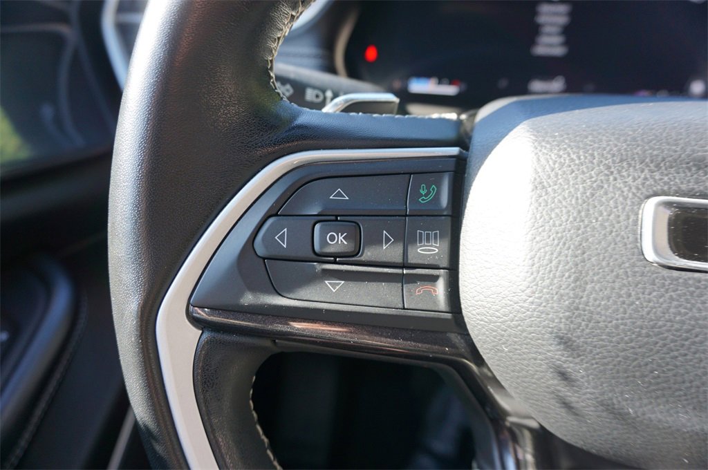 Used 2022 Jeep Grand Cherokee Altitude image 8