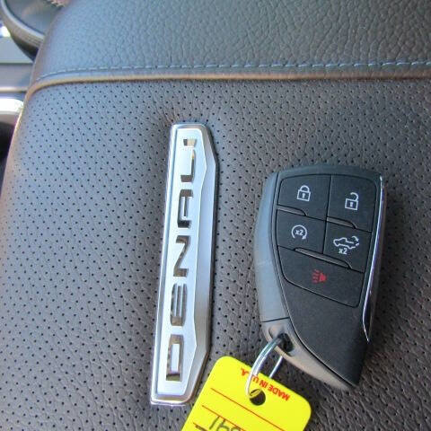 Used 2025 GMC Sierra 3500 Denali w/ Denali Reserve Package image 29