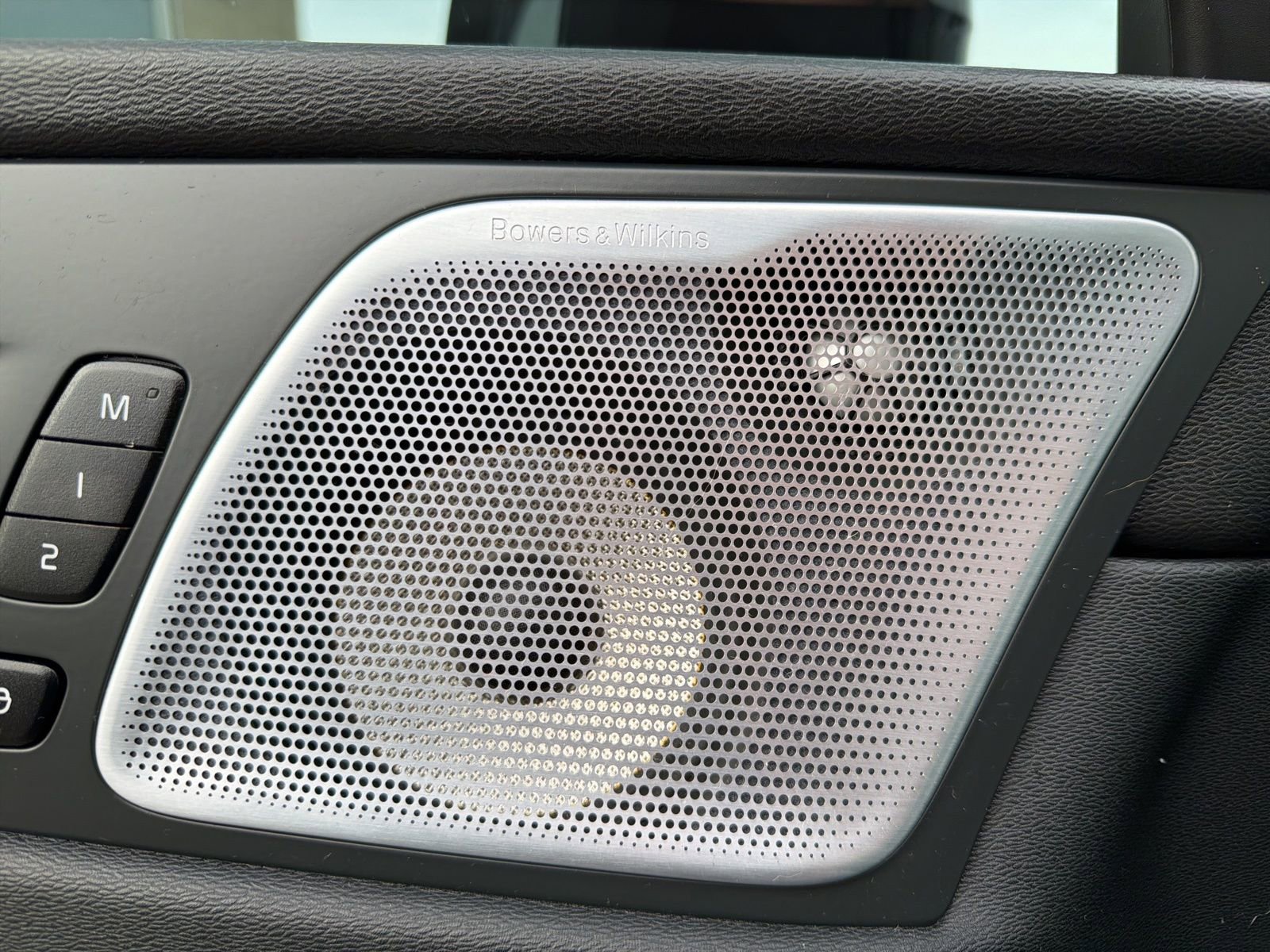 Used 2023 Volvo XC60 B5 Ultimate image 50