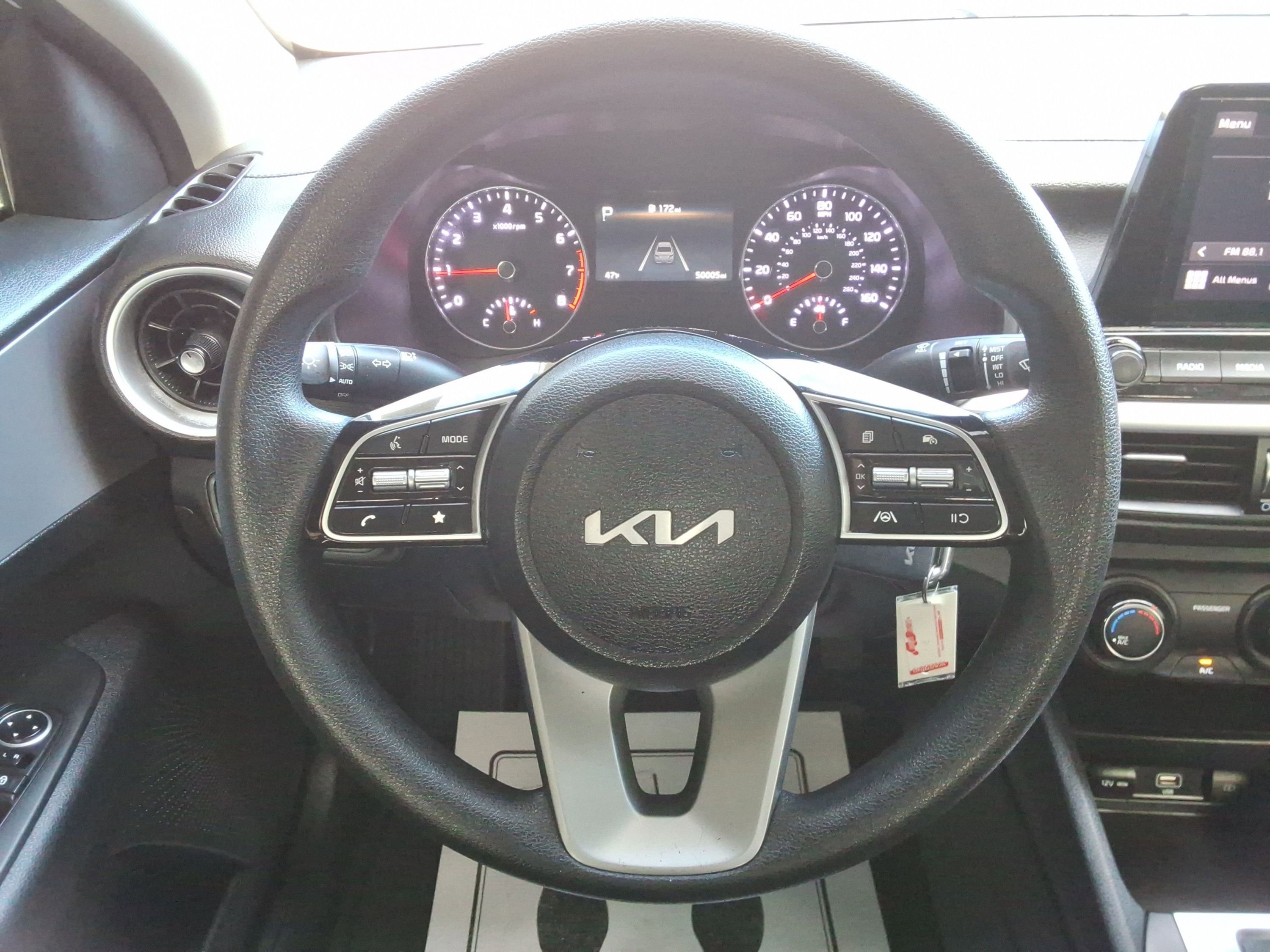 Used 2024 Kia Forte LX image 11