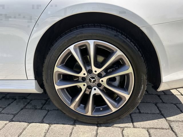 Used 2023 Mercedes-Benz E 350 4MATIC Sedan w/ Premium Package image 11