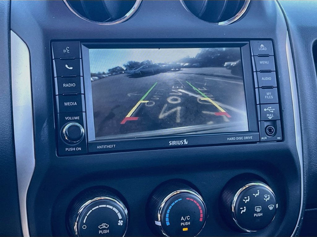 Used 2014 Jeep Compass Latitude FWD image 12