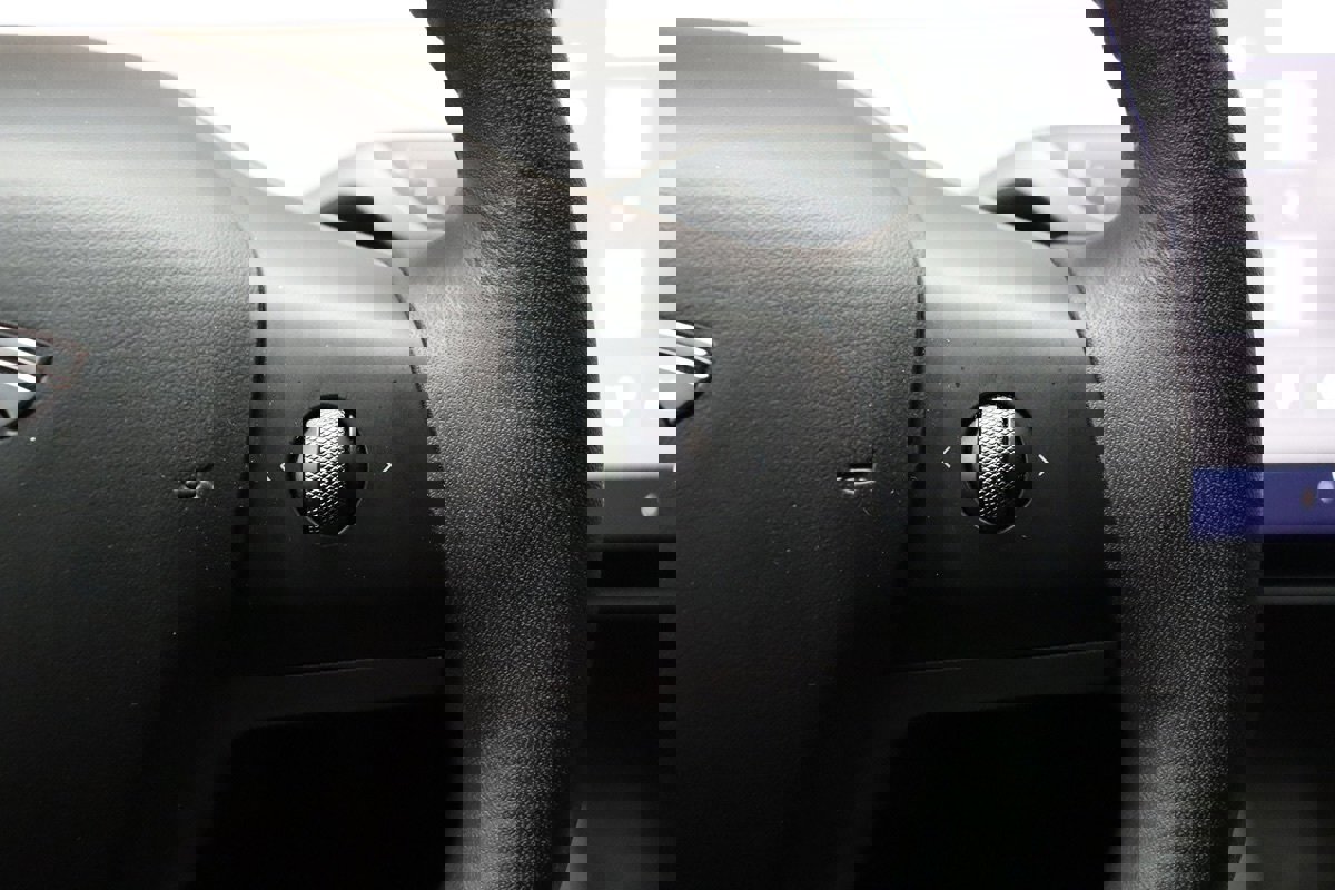 Used 2023 Tesla Model 3 Standard Range image 47