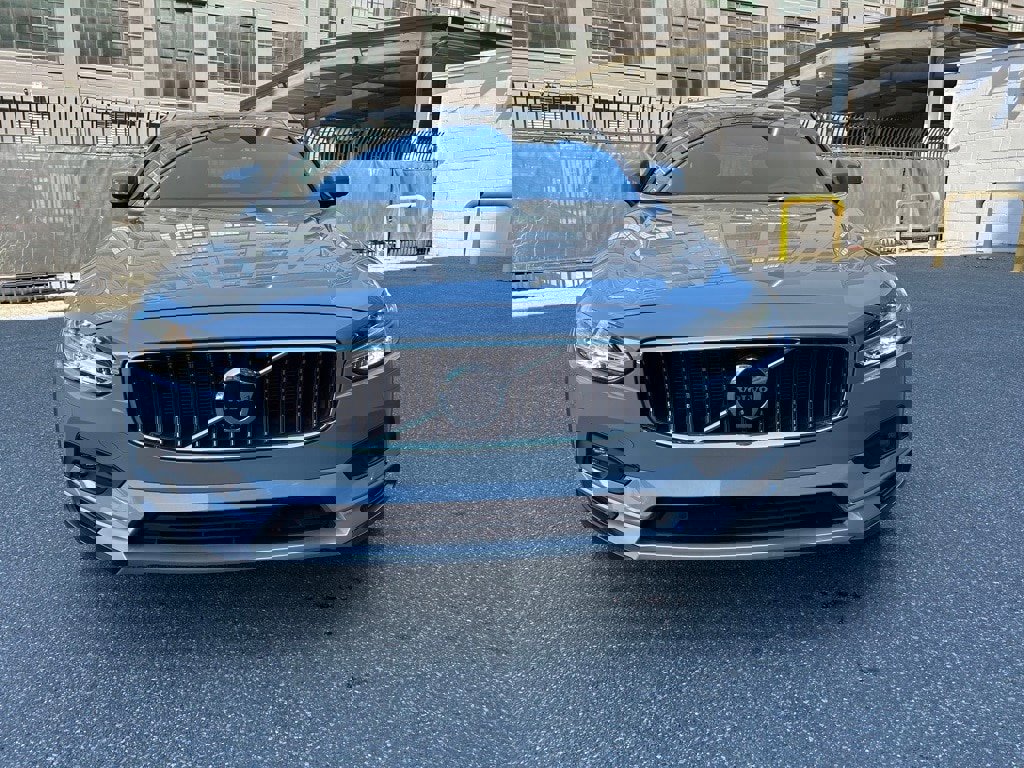Certified 2025 Volvo V90 B6 Cross Country Ultra