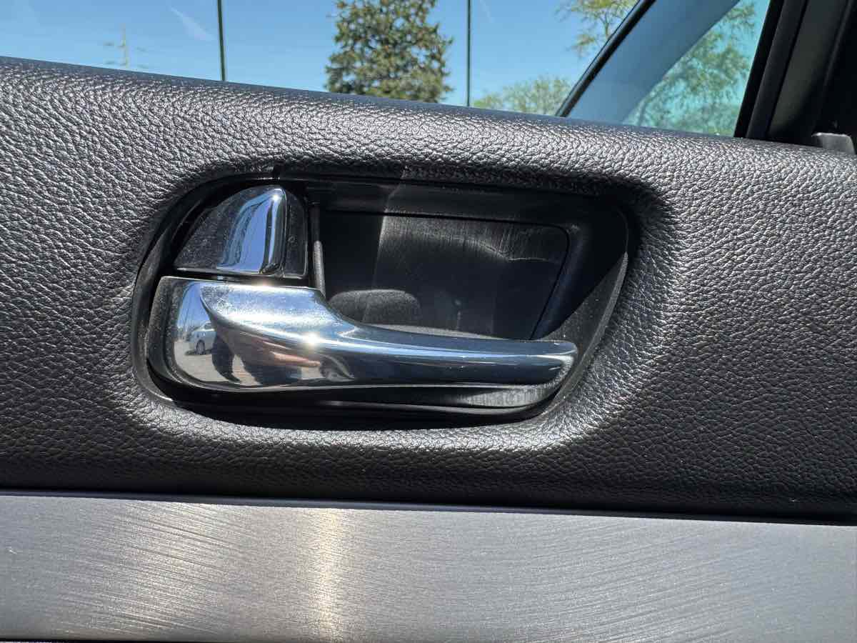 Used 2015 INFINITI Q40 AWD w/ Navigation Package image 41