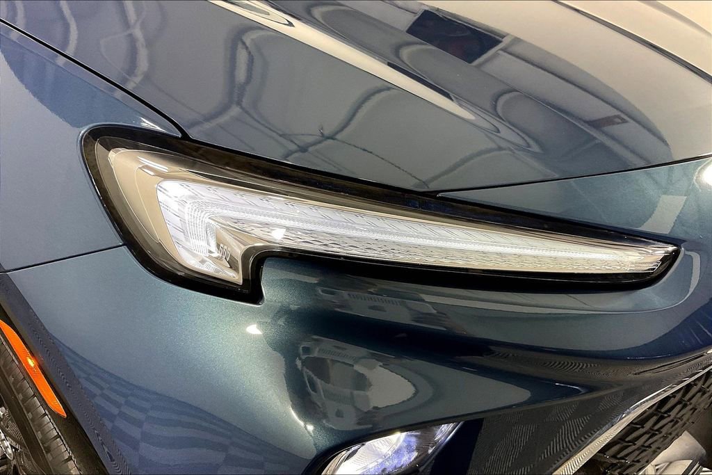 Used 2024 Buick Encore GX Sport Touring image 39