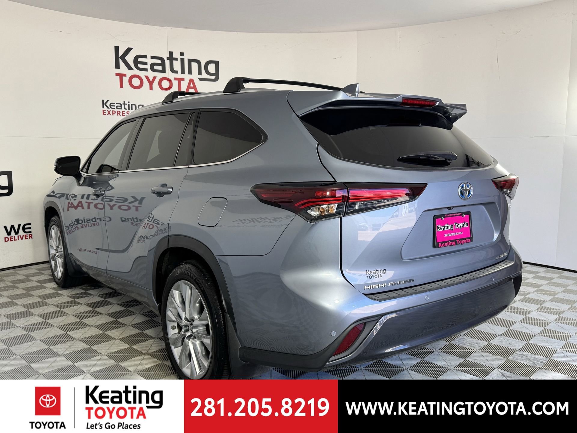 Used 2024 Toyota Highlander Limited image 7