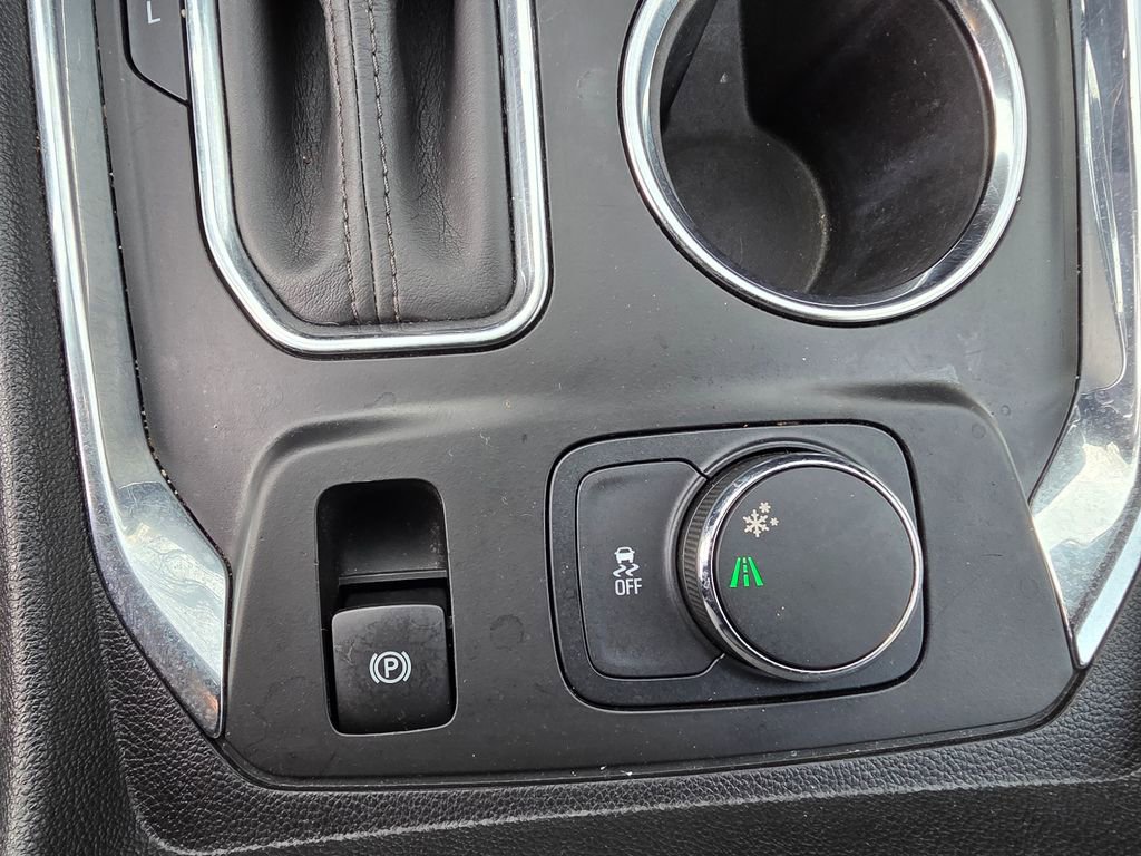 Used 2019 Chevrolet Traverse LS image 25