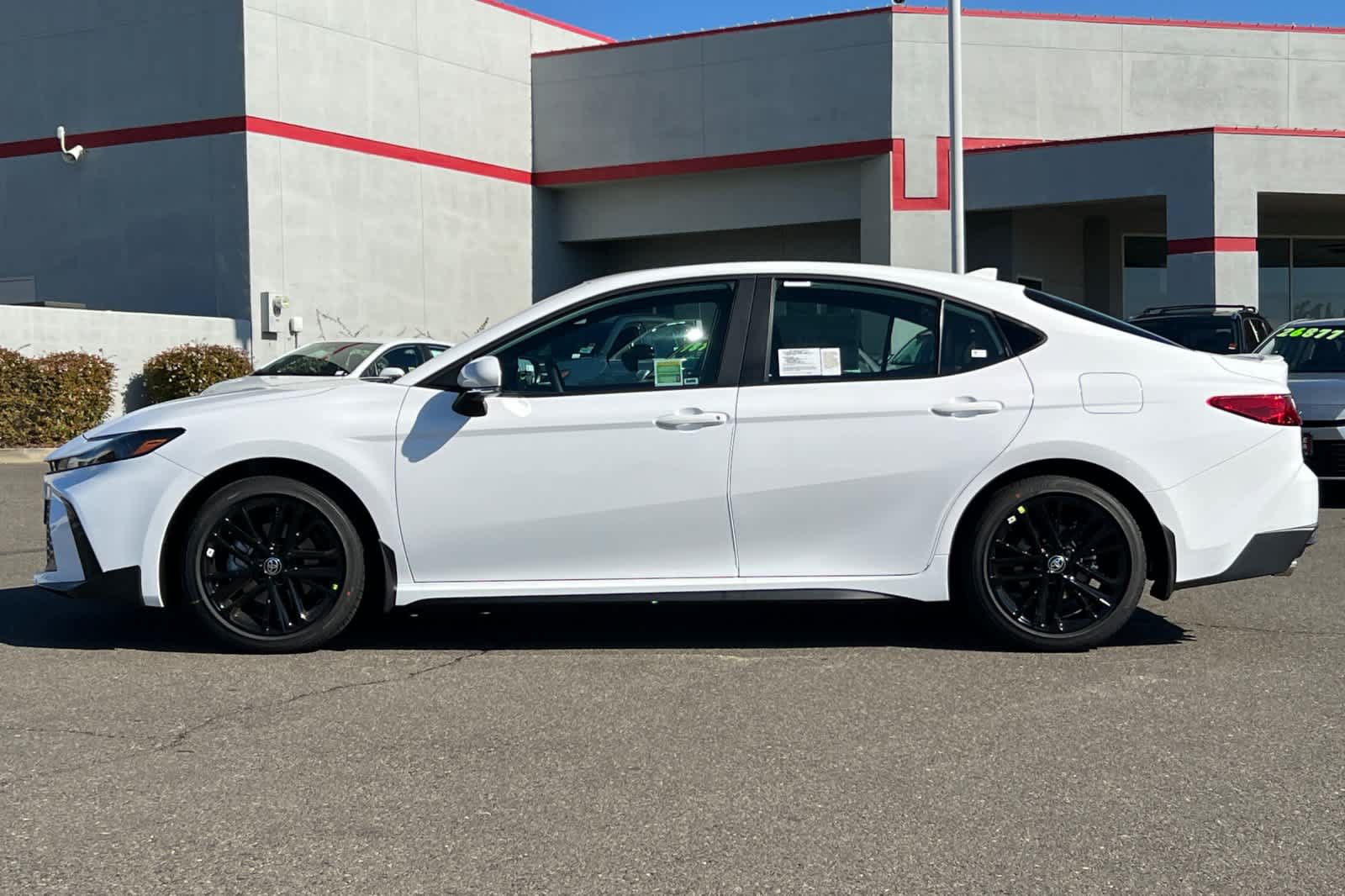 New 2026 Toyota Camry SE FWD image 5