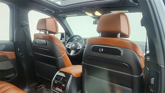 Used 2024 BMW X5 M60i image 27