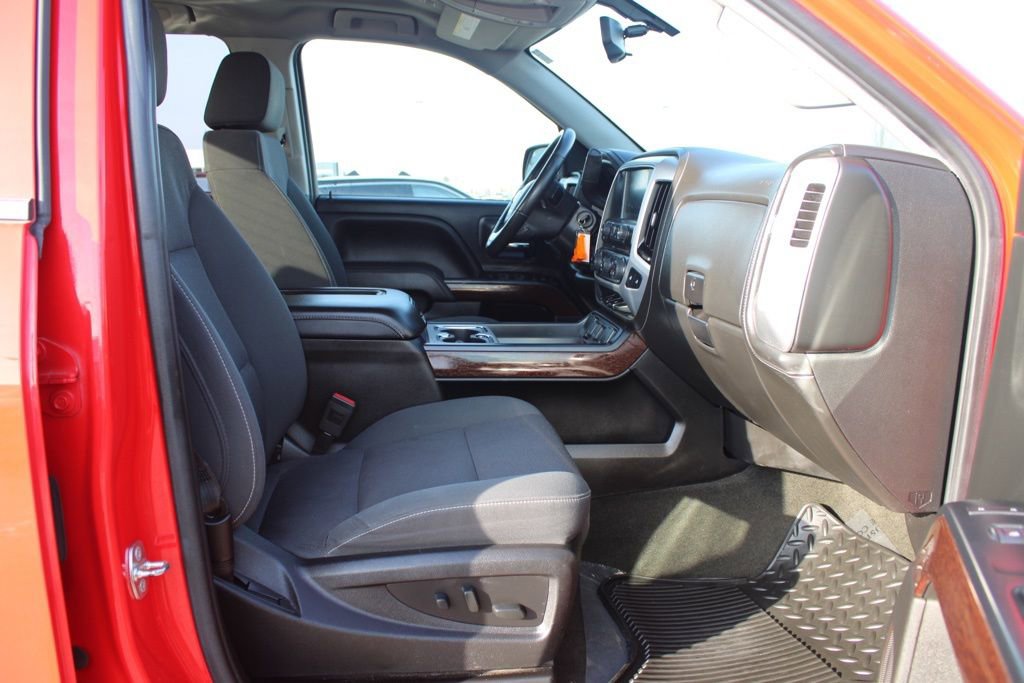 Used 2018 GMC Sierra 1500 SLE w/ SLE Value Package image 19