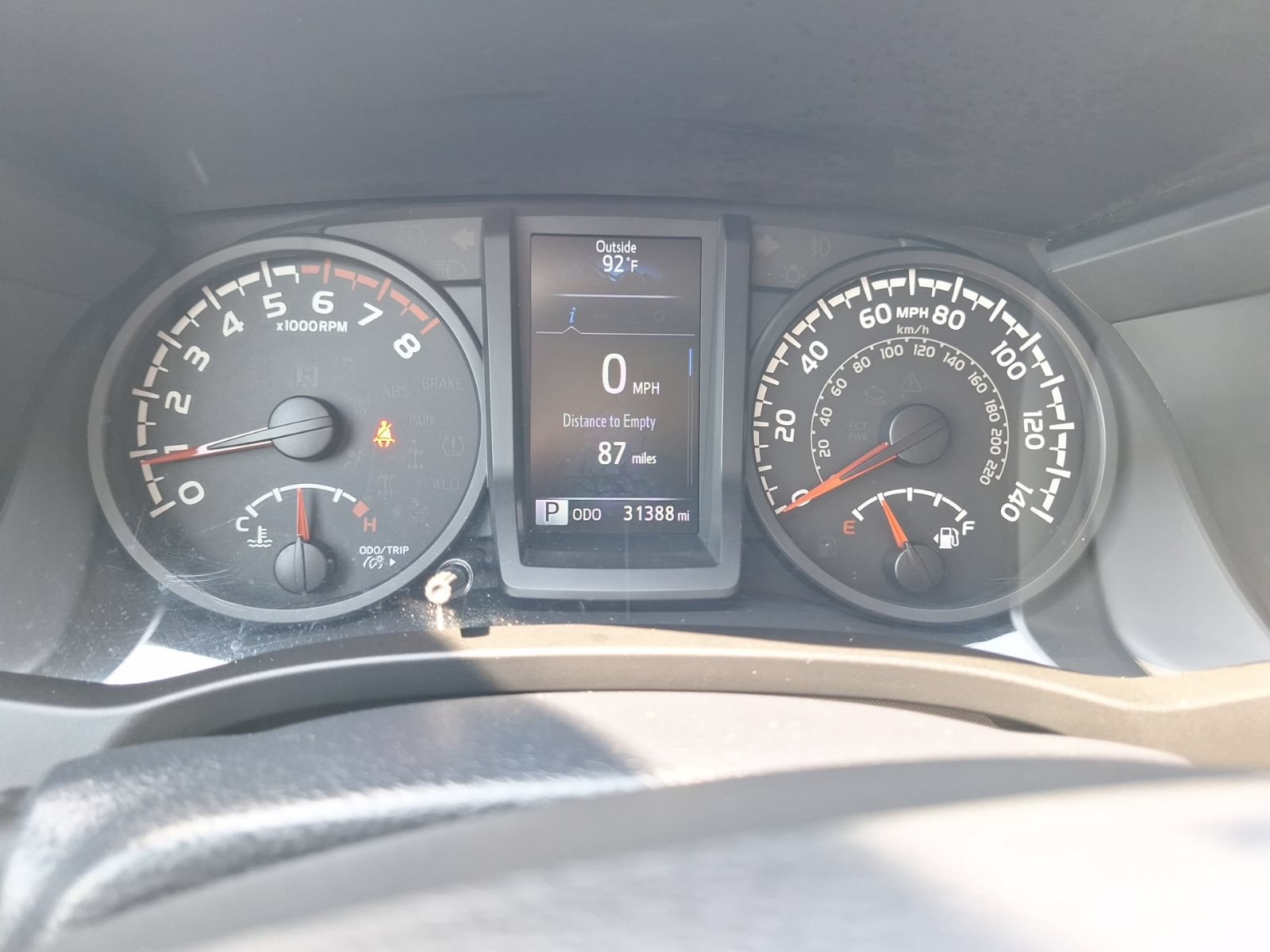 Used 2019 Toyota Tacoma SR w/ SR Convenience Package RWD image 17