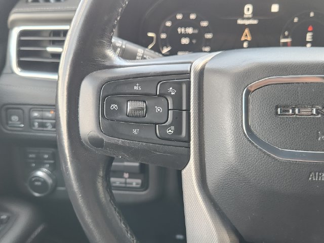 Used 2022 GMC Yukon Denali w/ Advanced Technology Package AWD/4WD image 28