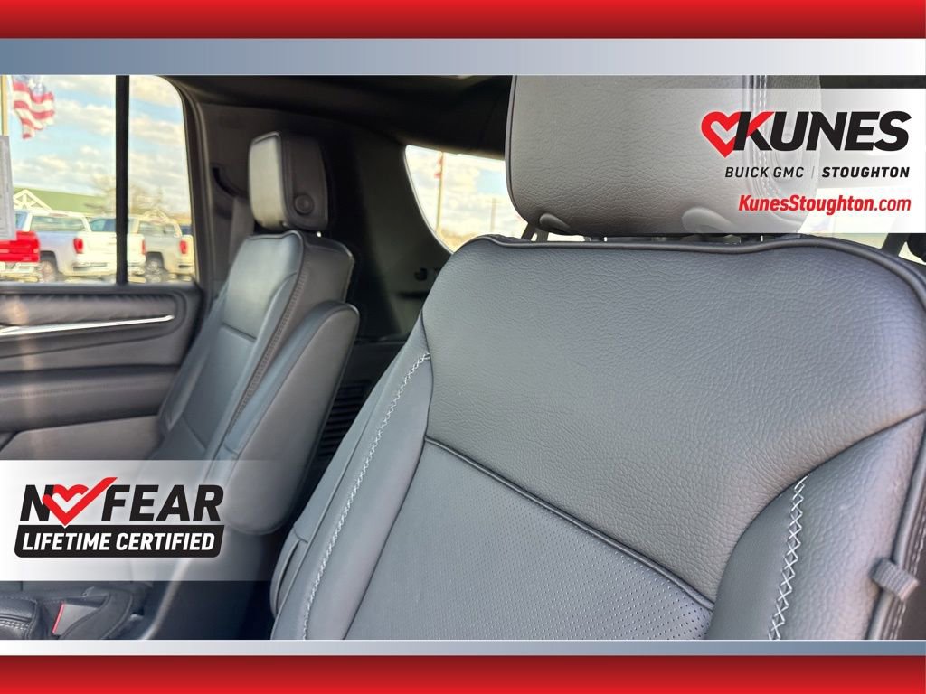 Used 2023 GMC Yukon XL Denali image 45