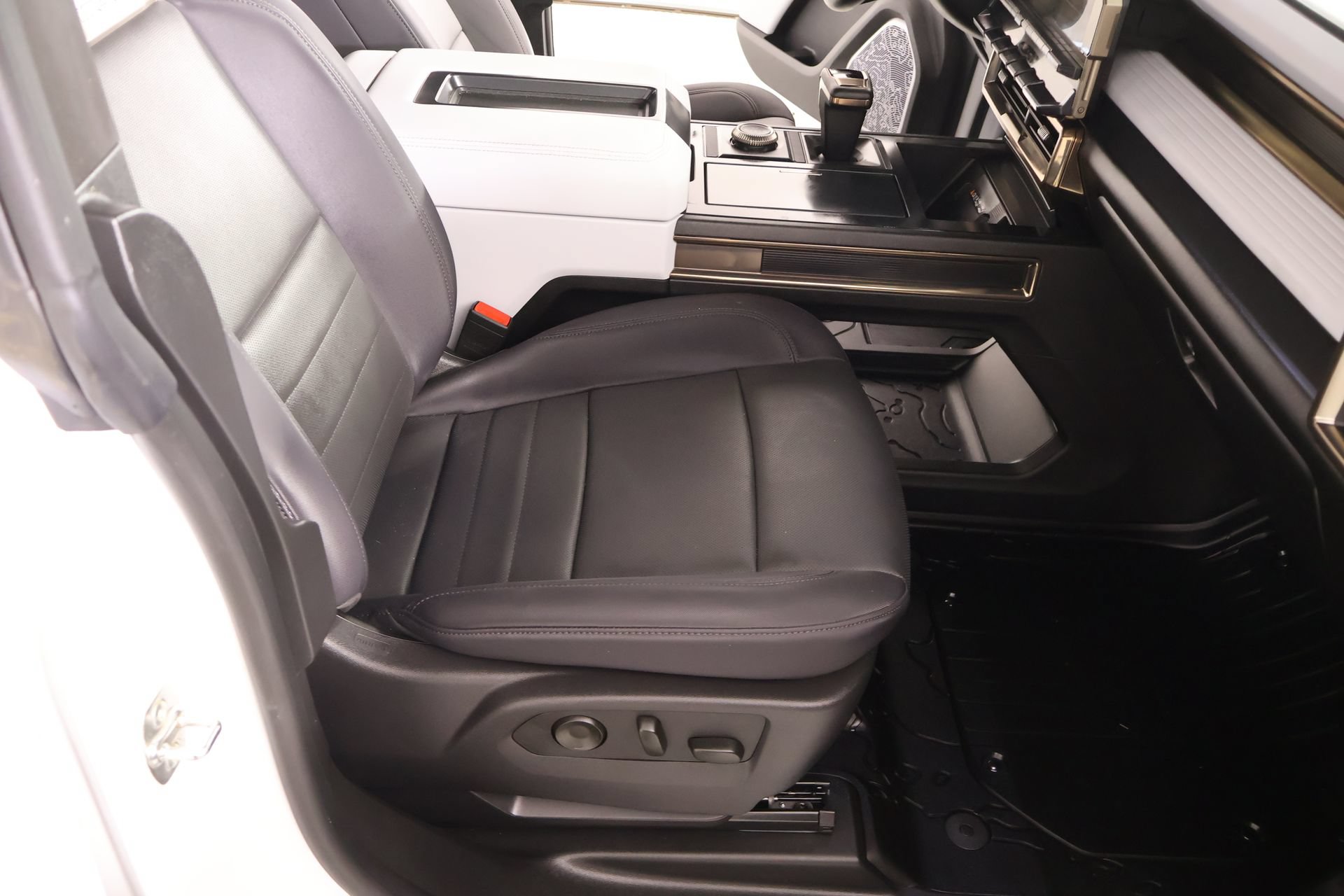 Used 2025 GMC Hummer EV 3X AWD/4WD image 13