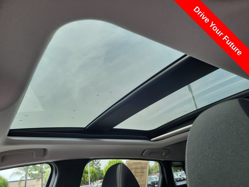 Used 2026 Nissan Kicks SV w/ SV Premium Package FWD image 19