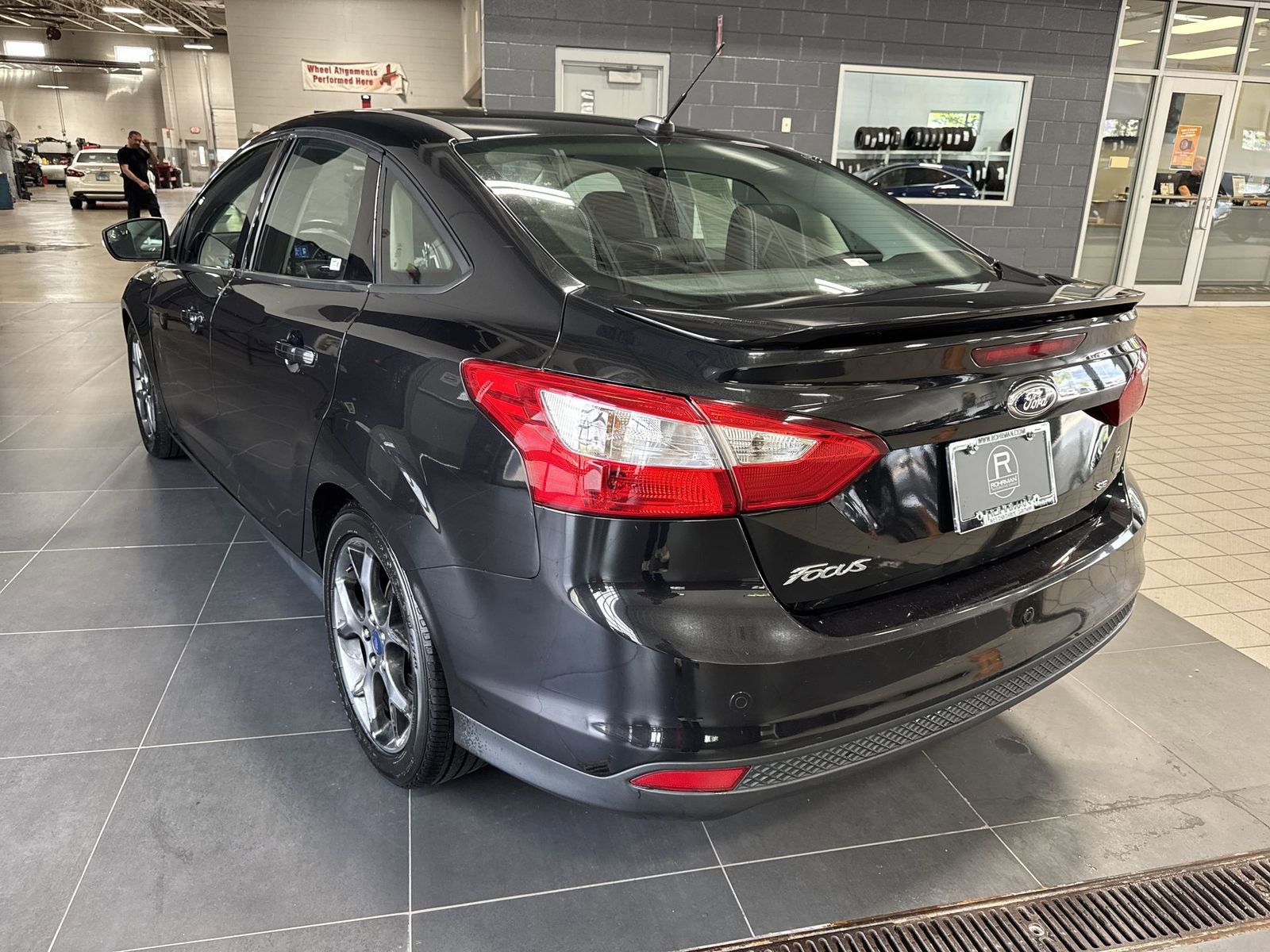 Used 2014 Ford Focus SE w/ Equipment Group 201A FWD image 36