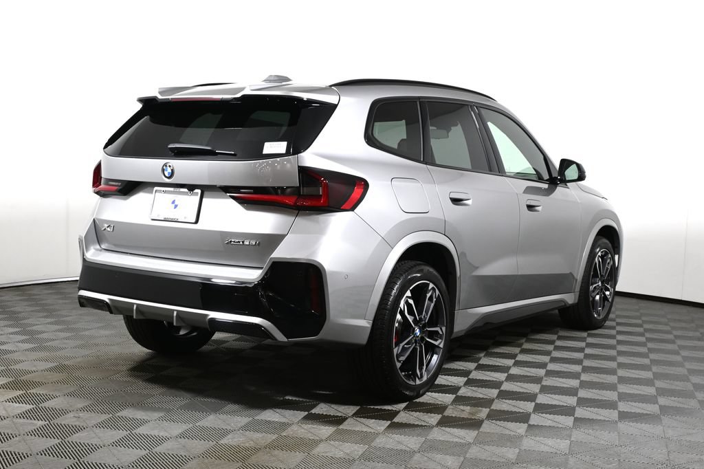 New 2027 BMW X1 xDrive28i AWD/4WD image 7