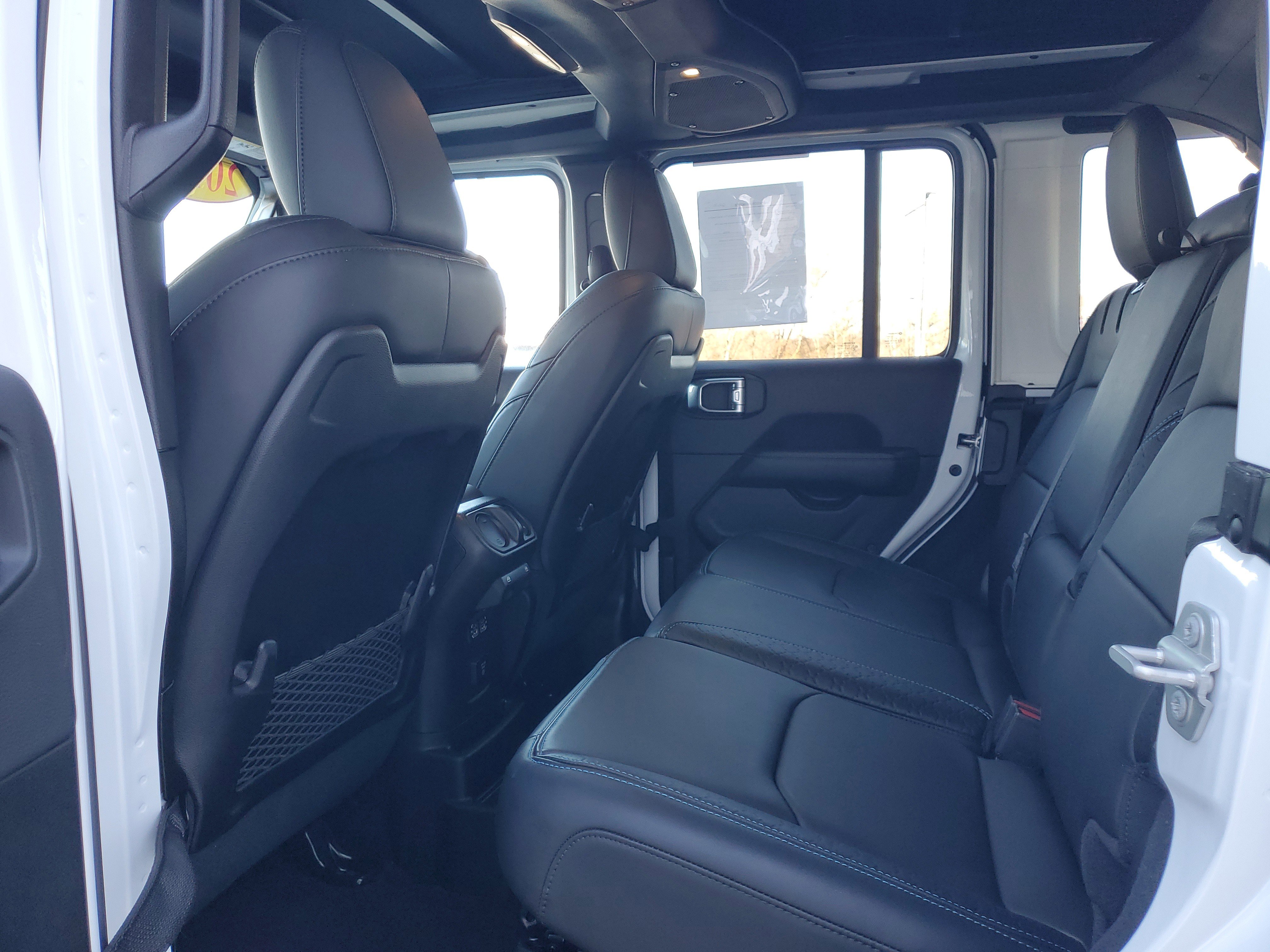 Used 2024 Jeep Wrangler High Altitude image 21