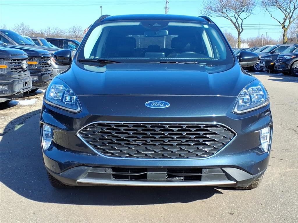 Used 2022 Ford Escape Titanium image 7