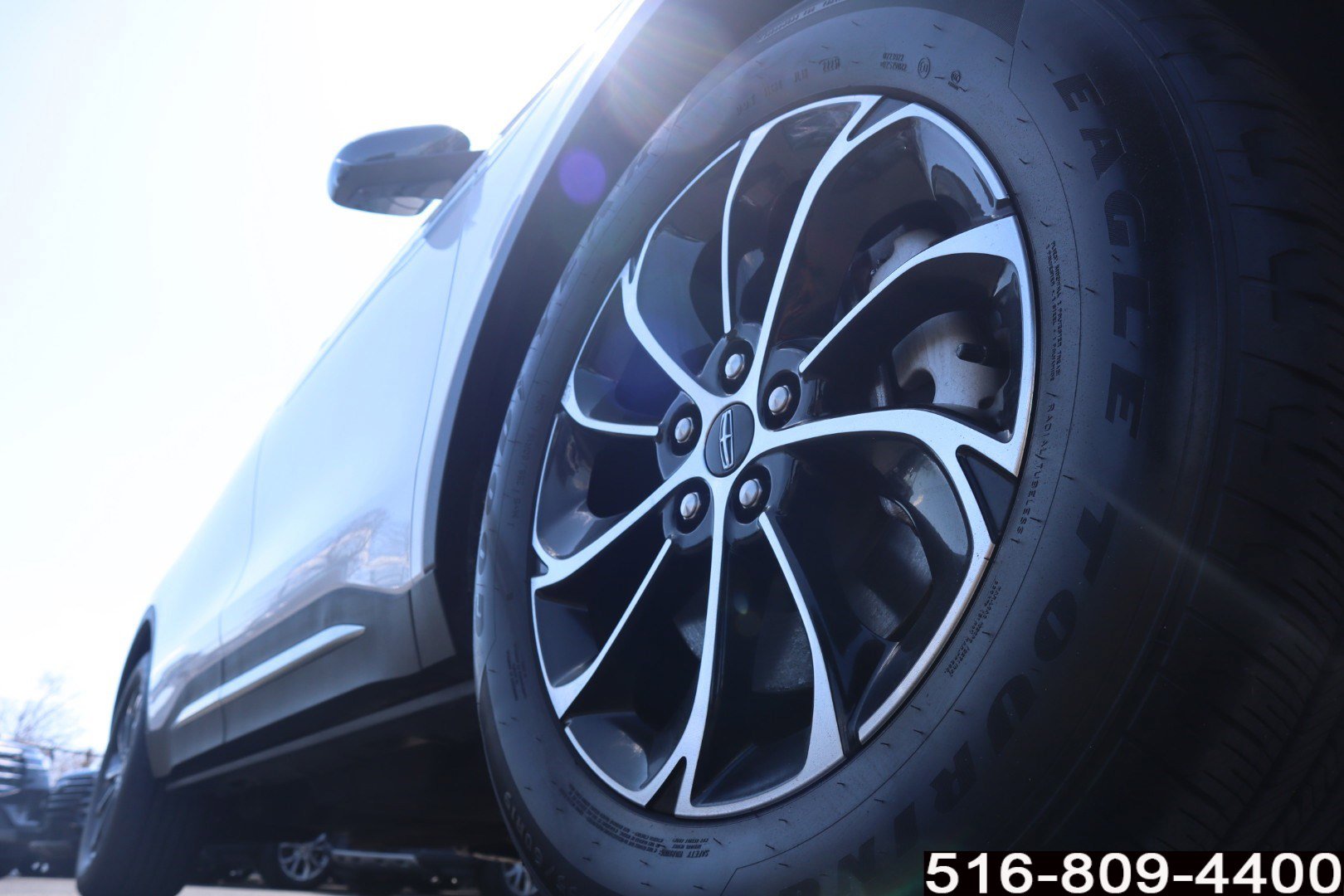 Used 2026 Lincoln Nautilus Premier image 10