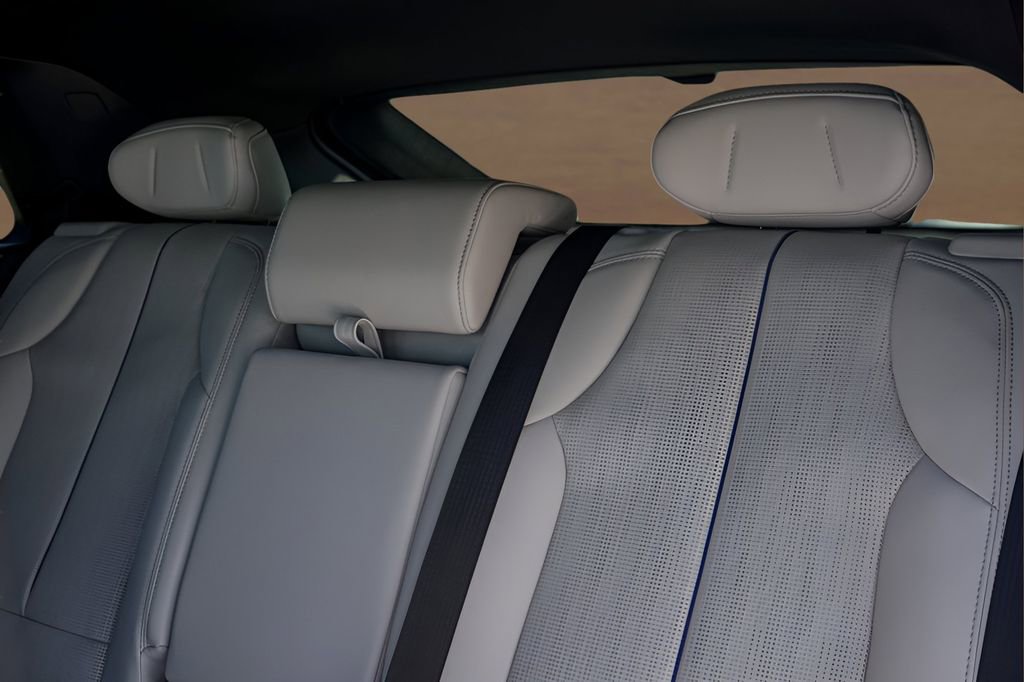 New 2026 Cadillac Lyriq Luxury w/ LPO, Floor Liner Package image 21