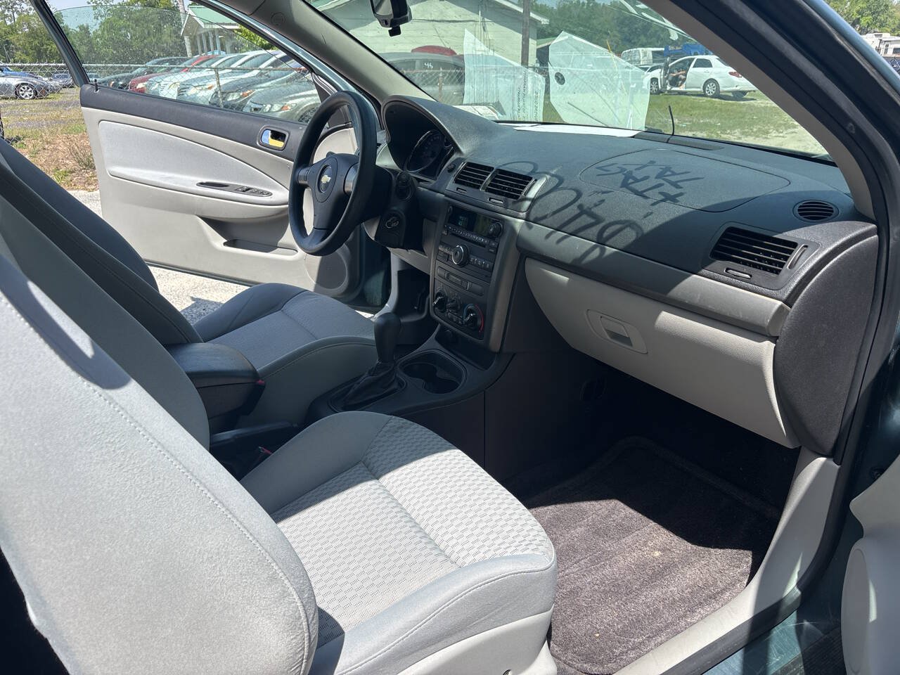 Used 2009 Chevrolet Cobalt LT FWD image 11