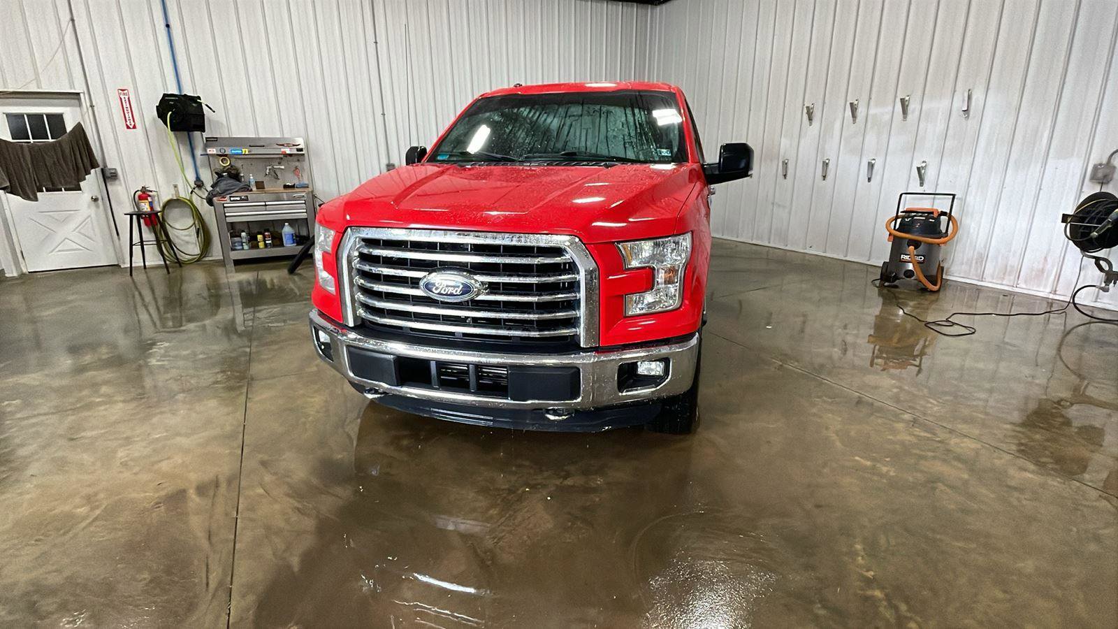 Used 2016 Ford F150 XLT w/ Equipment Group 302A Luxury image 1