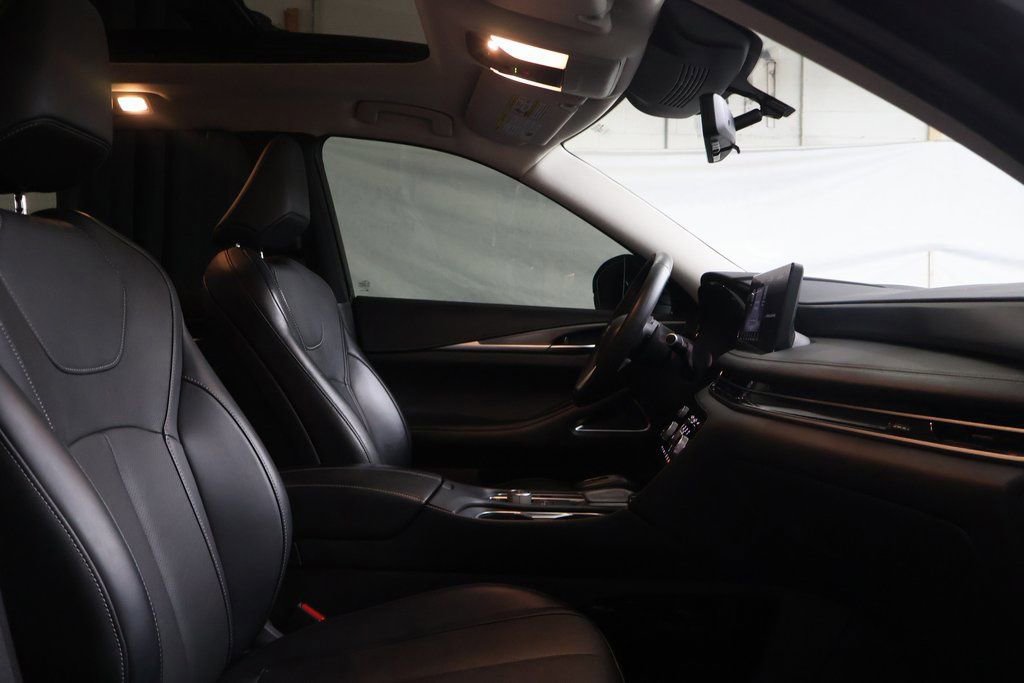 Used 2023 INFINITI QX60 Luxe w/ Vision Package image 10