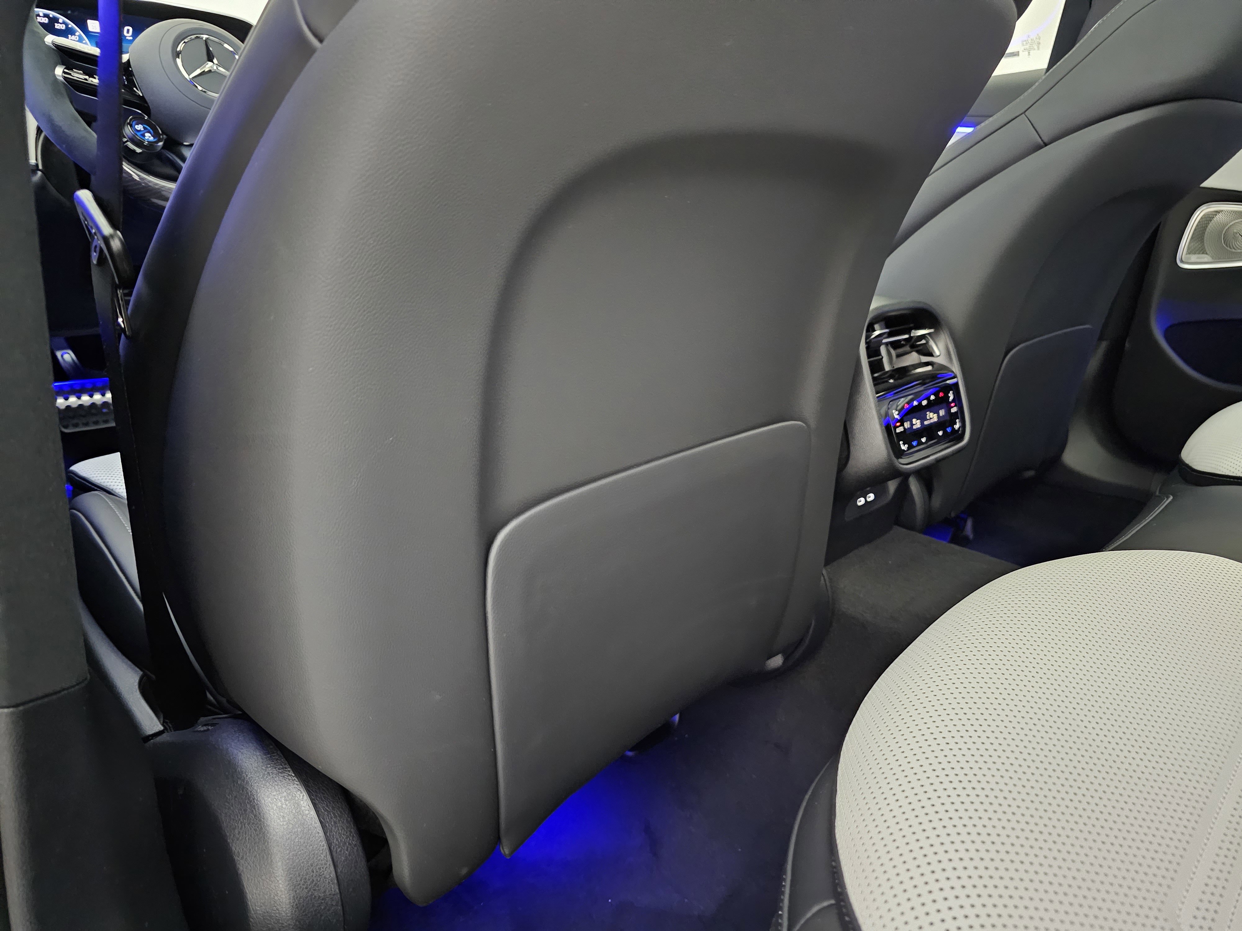 New 2026 Mercedes-Benz E 53 AMG e 4MATIC Sedan image 21