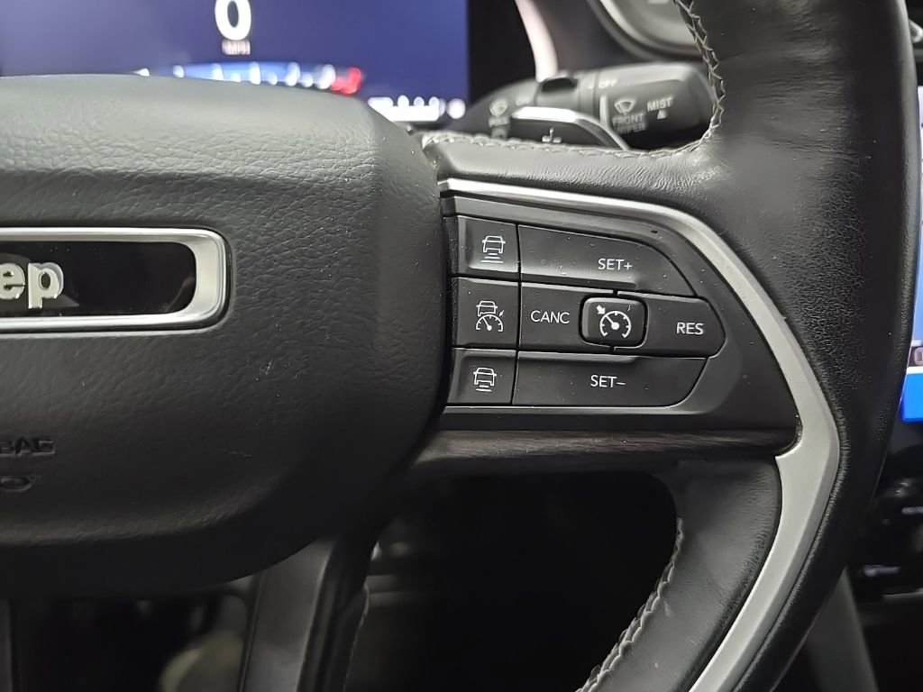 Used 2021 Jeep Grand Cherokee L Limited AWD/4WD image 21