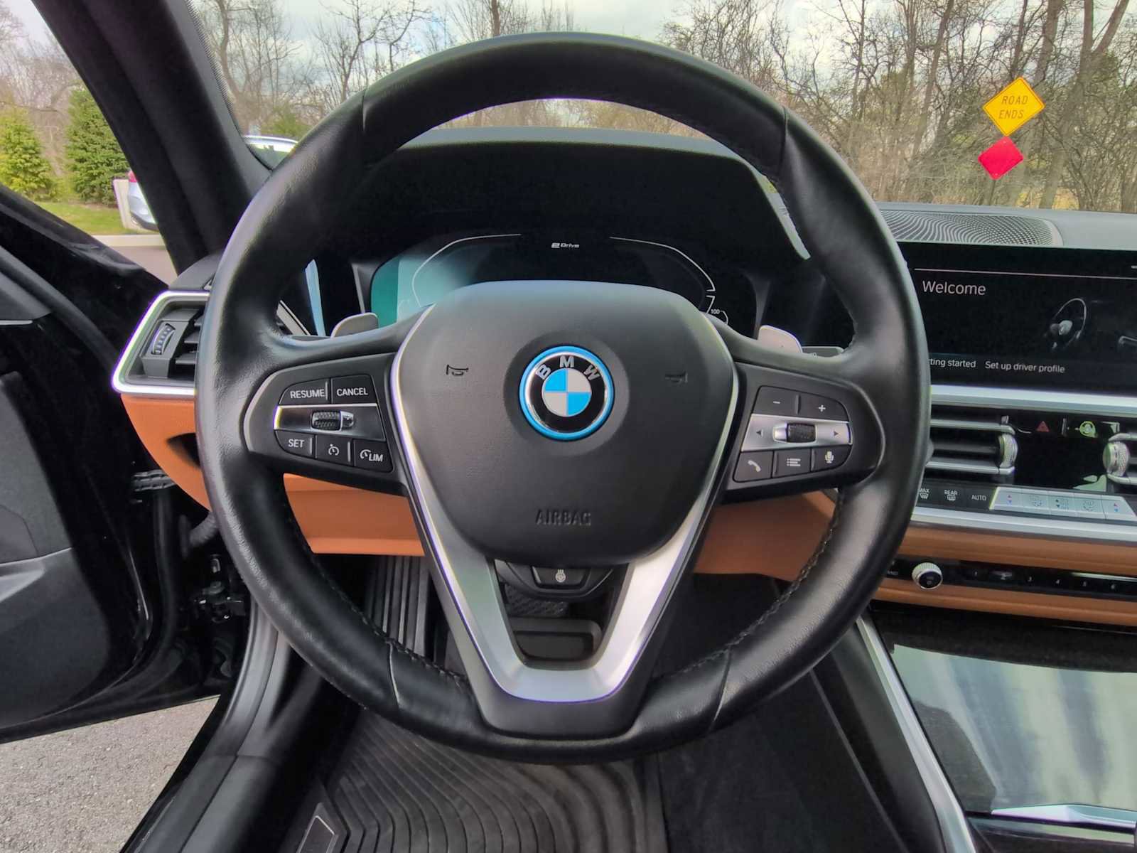 Used 2022 BMW 330e xDrive w/ Premium Package AWD/4WD image 24